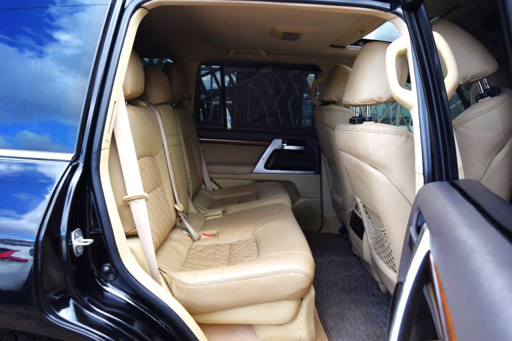 Toyota Land Cruiser 2015 Black