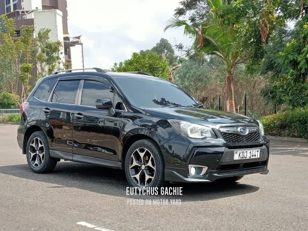 Subaru Forester 2015 Black