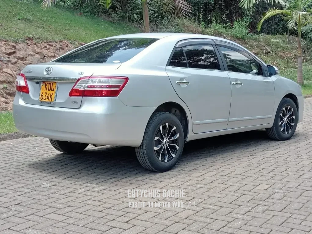 Toyota Premio 2015 Grey
