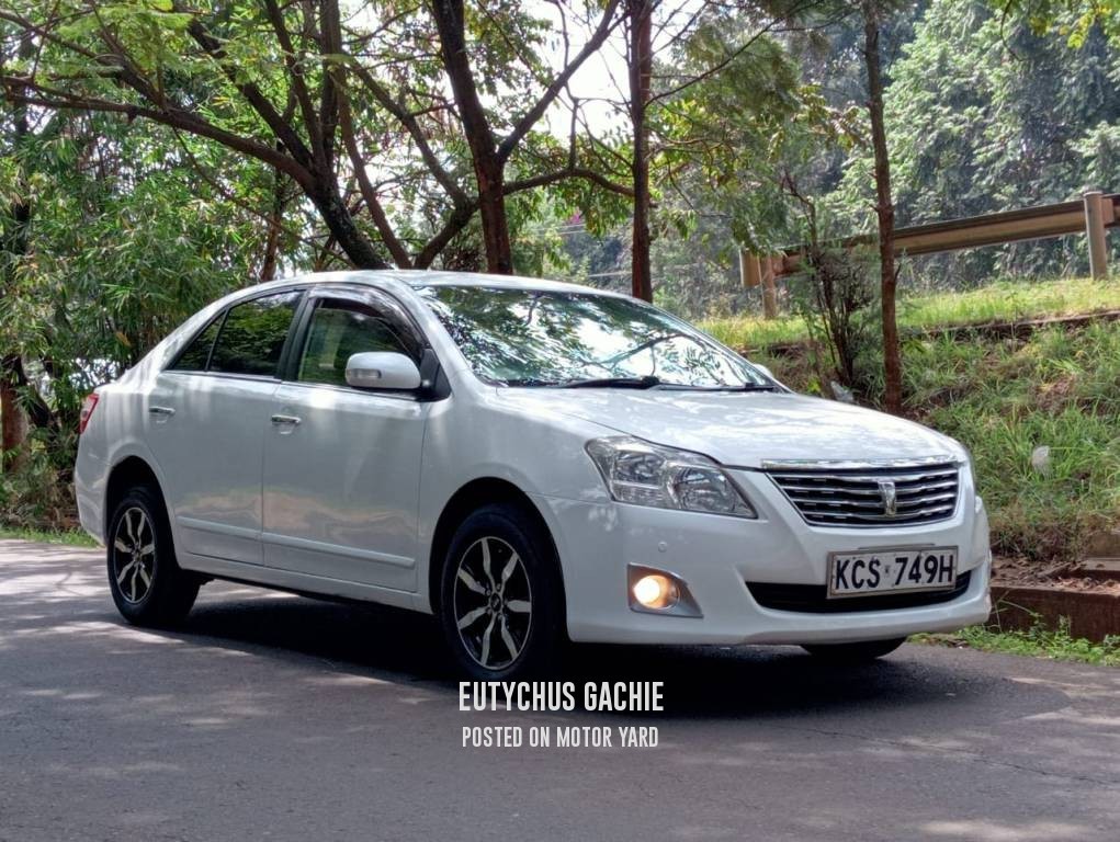 Toyota Premio 2012 White