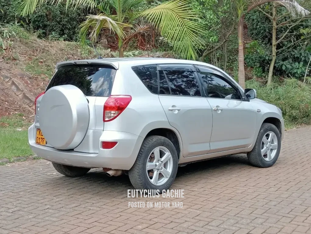 Toyota Rav4 2007 Silver