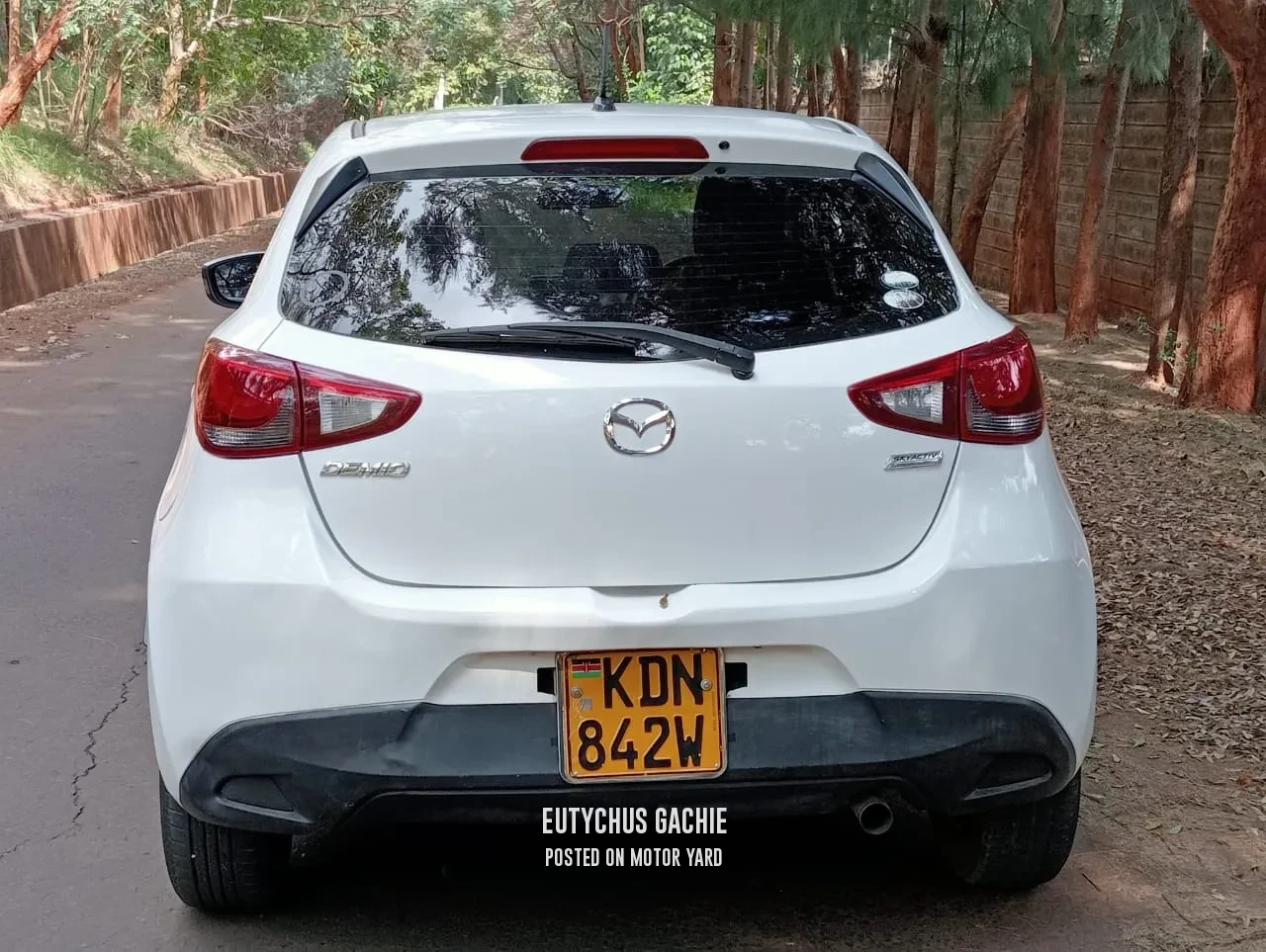 Mazda Demio 2016 White
