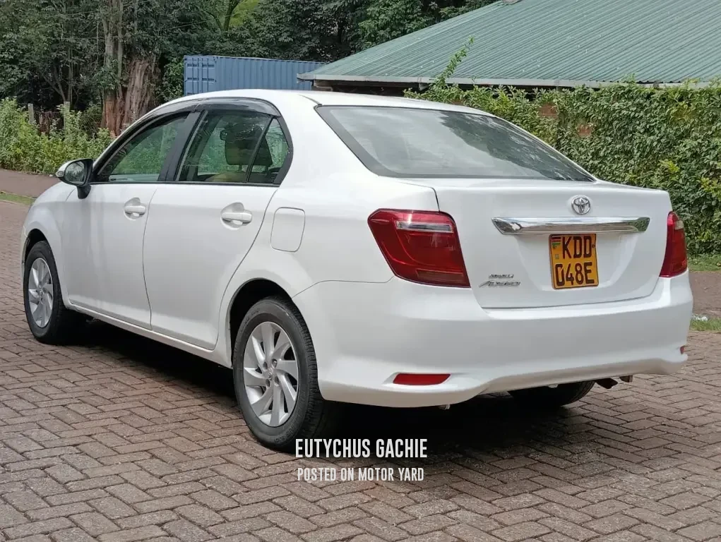 Toyota Axio 2014 White