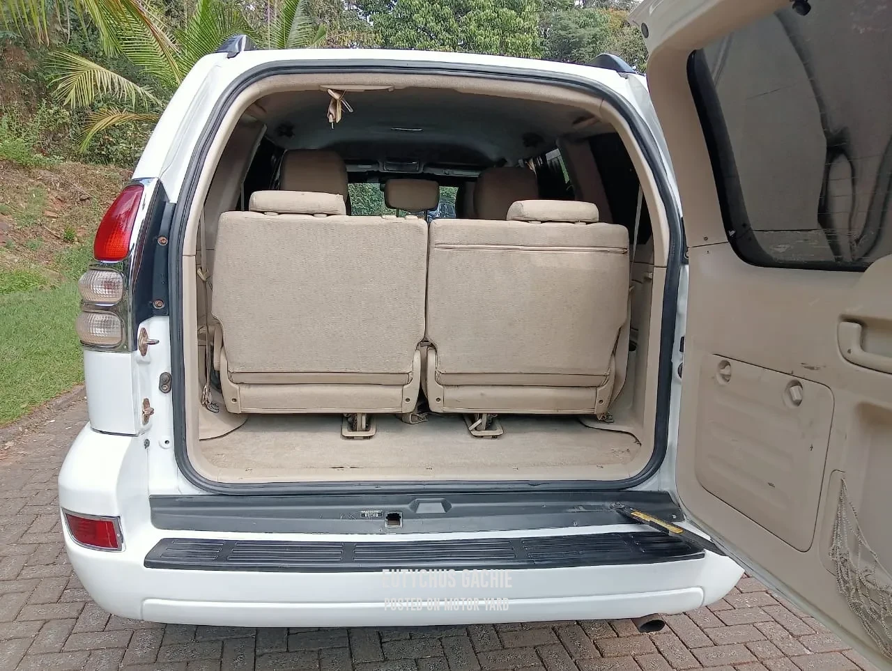 Toyota Land Cruiser Prado J120 2006 White