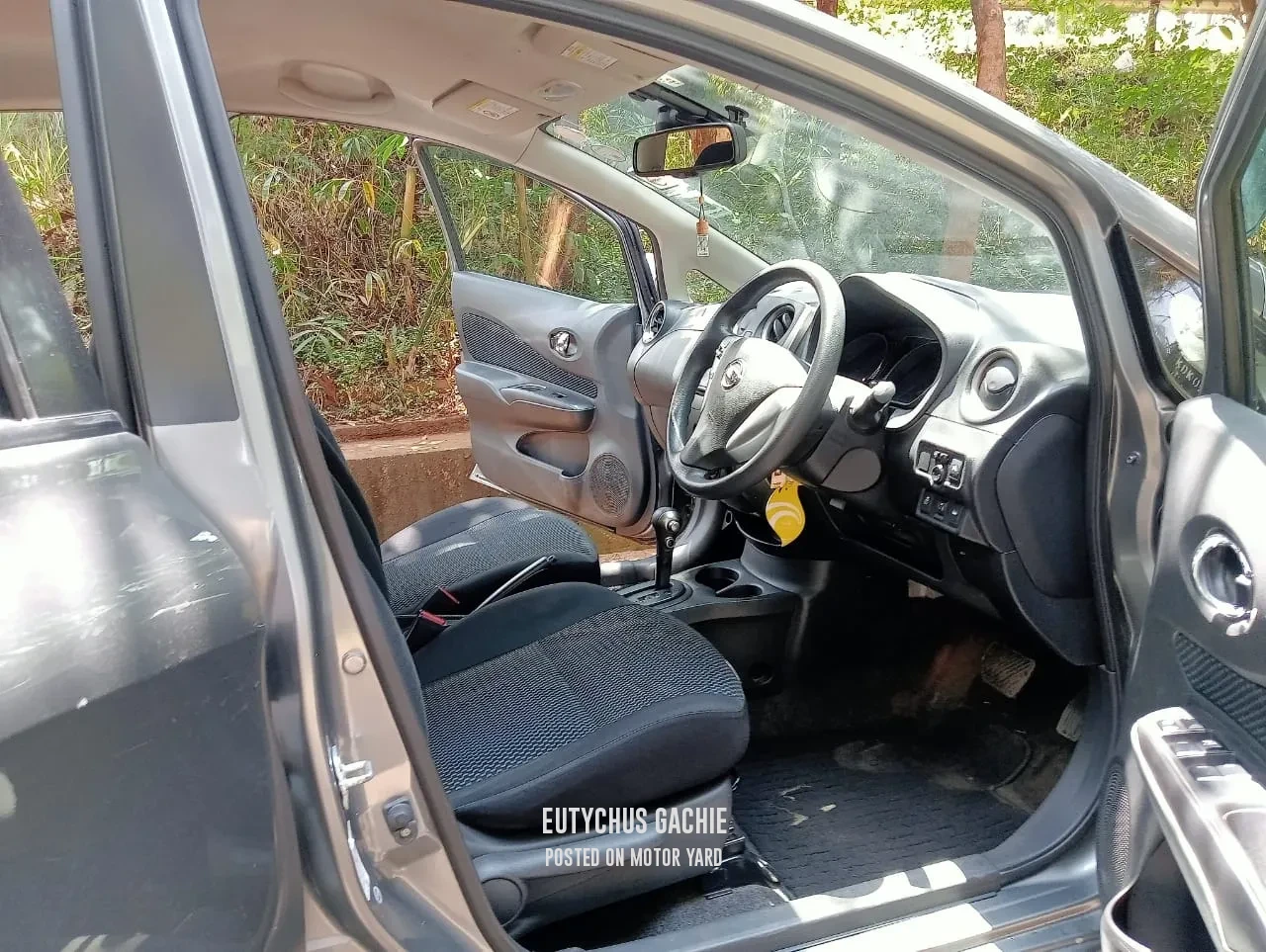 Nissan Note 2015 Grey