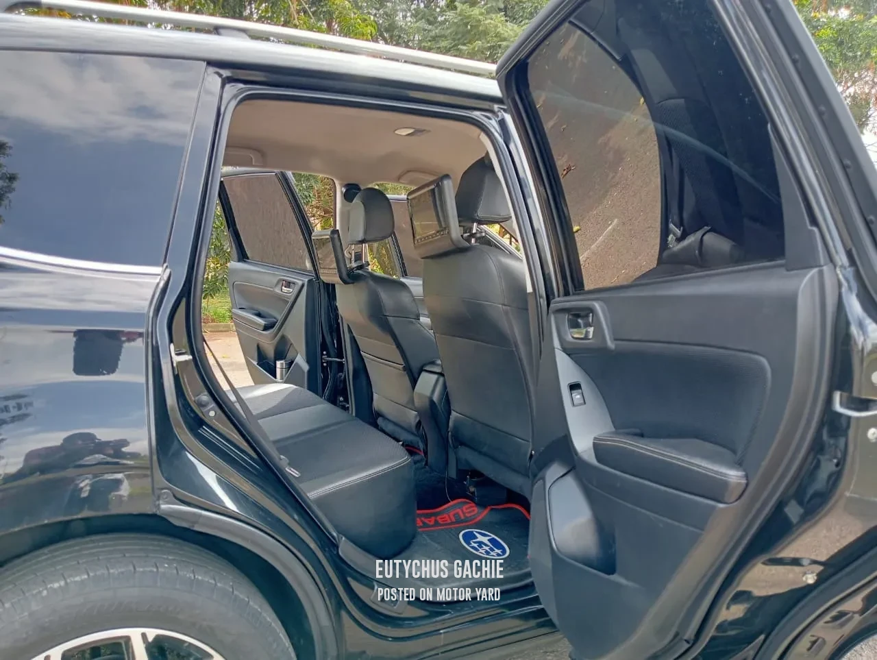 Subaru Forester 2015 Black