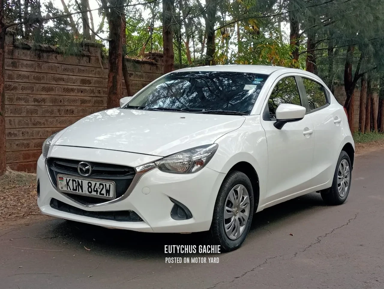 Mazda Demio 2016 White