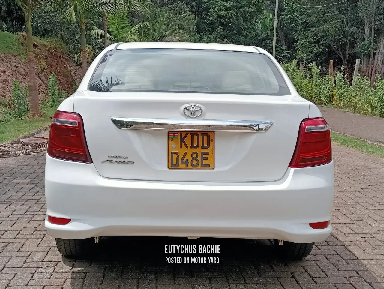 Toyota Axio 2014 White