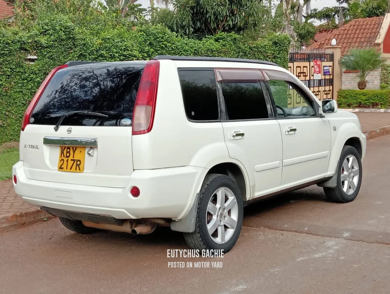 Nissan Xtrail 2007 White