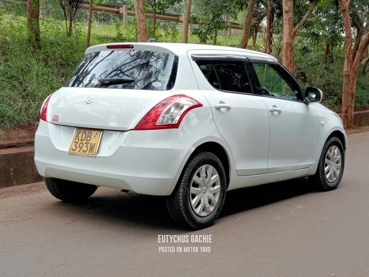 Suzuki Swift 2014 White