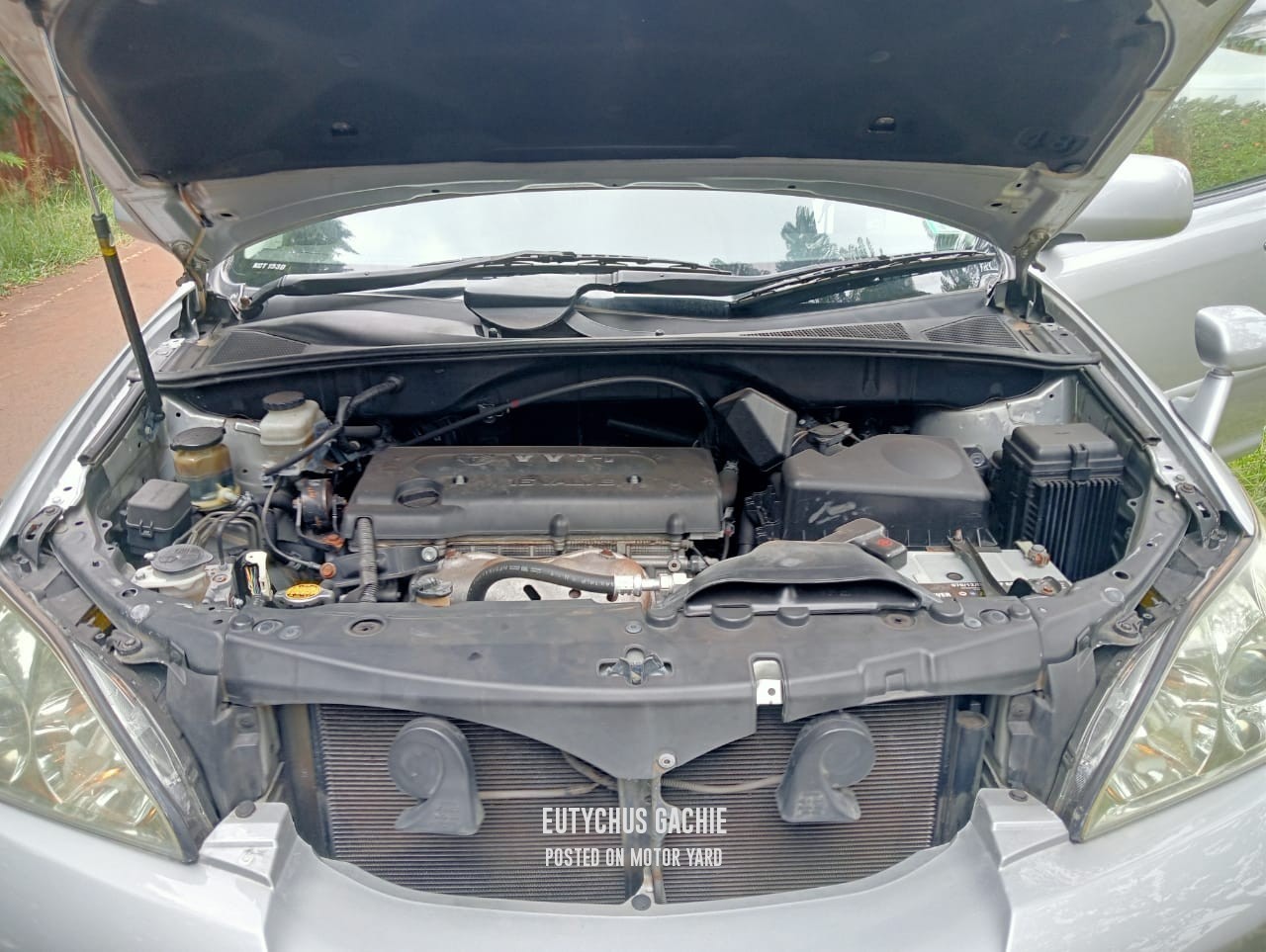 Toyota Harrier 2011 Silver