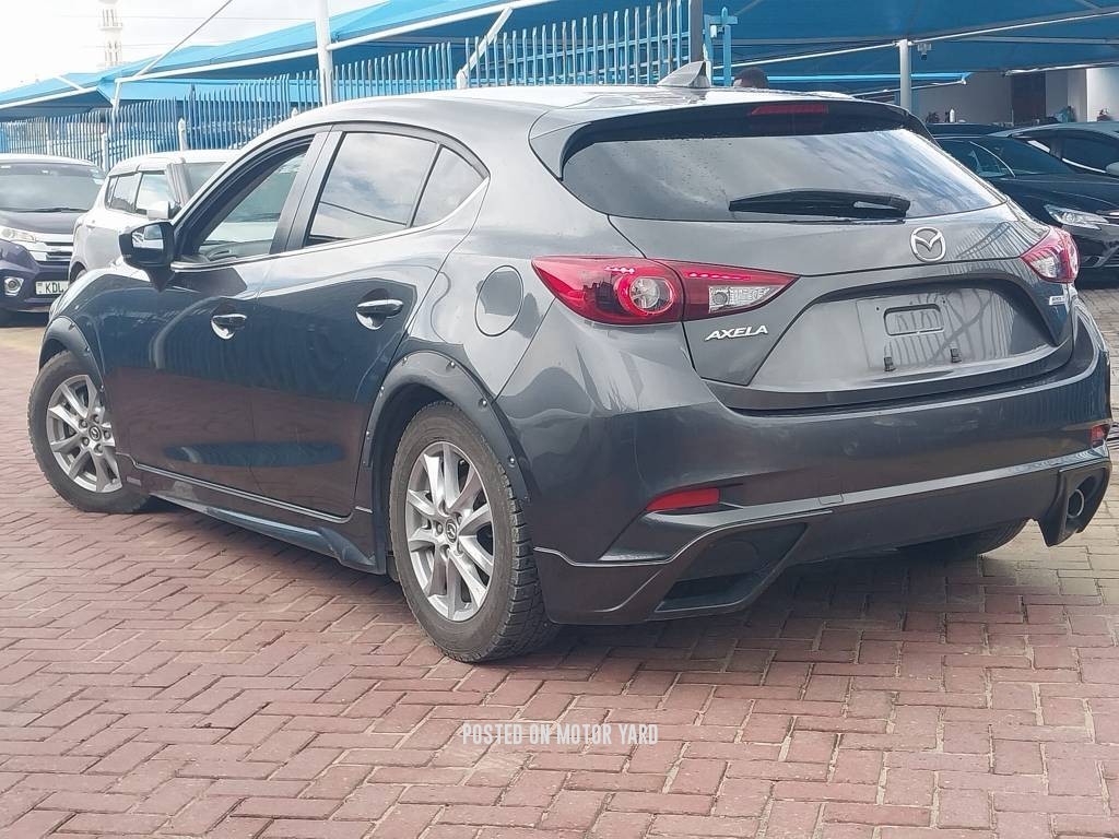 Mazda Axela 2017 Black