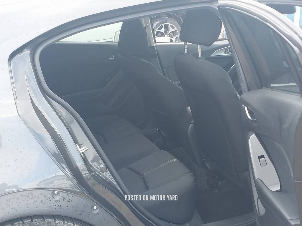 Mazda Axela 2017 Black