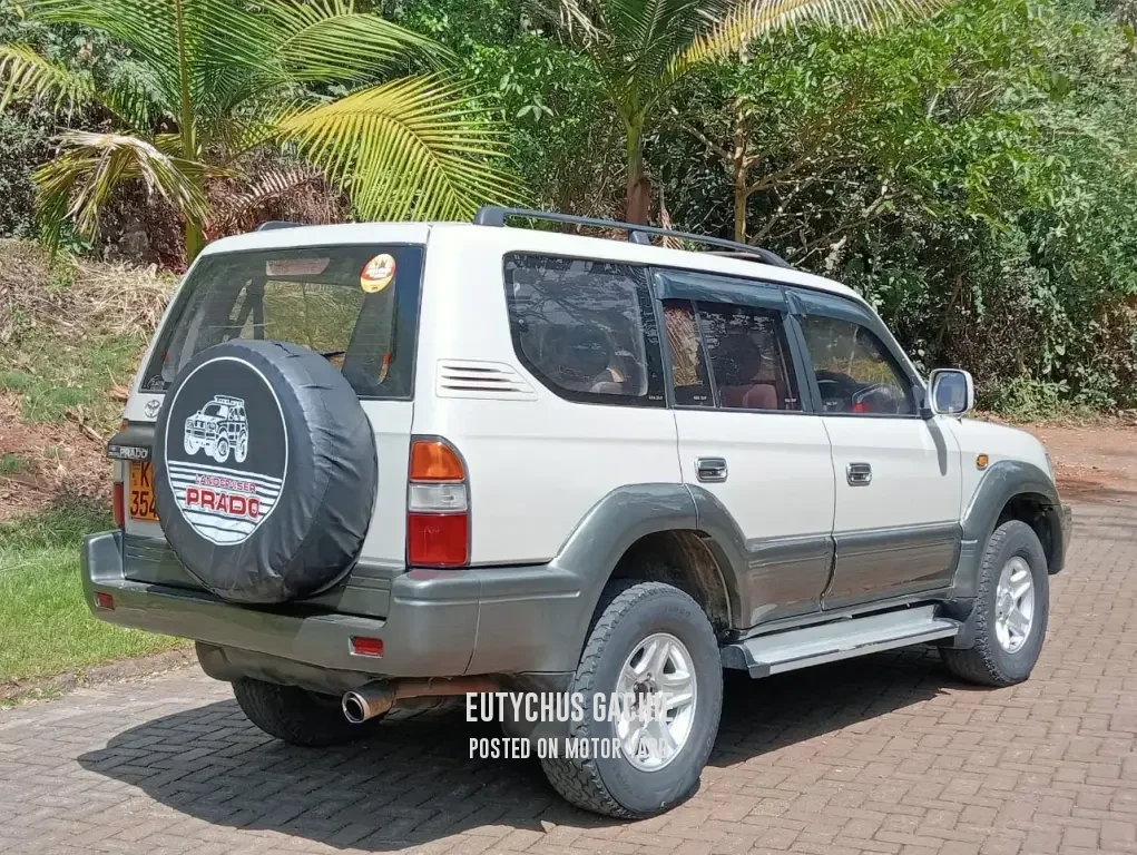 Toyota Land Cruiser Prado 2003 Silver