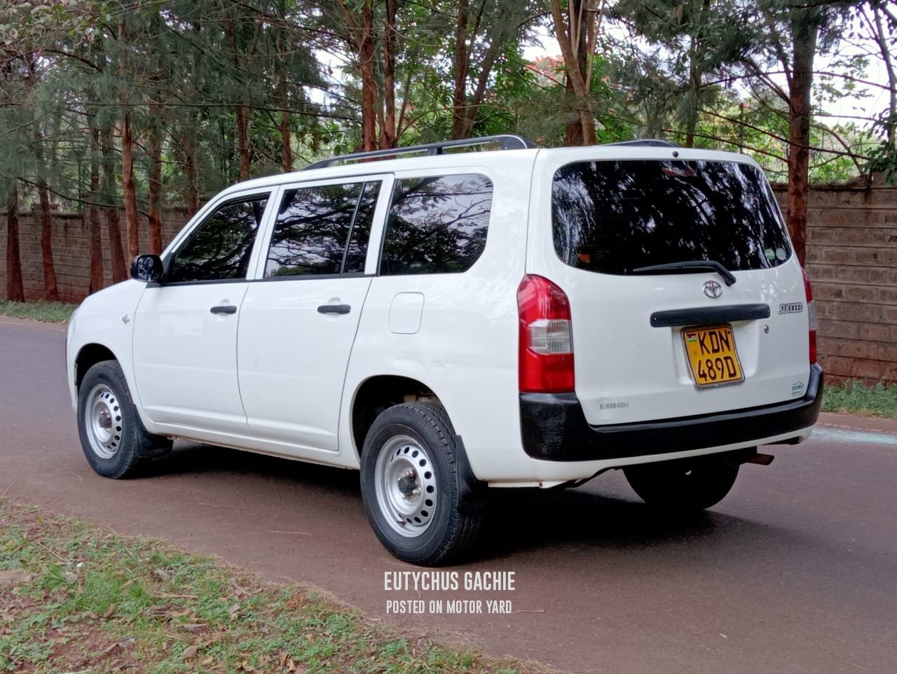 Toyota Probox 2016 White