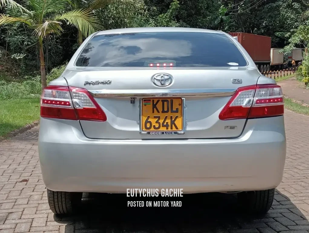 Toyota Premio 2015 Grey