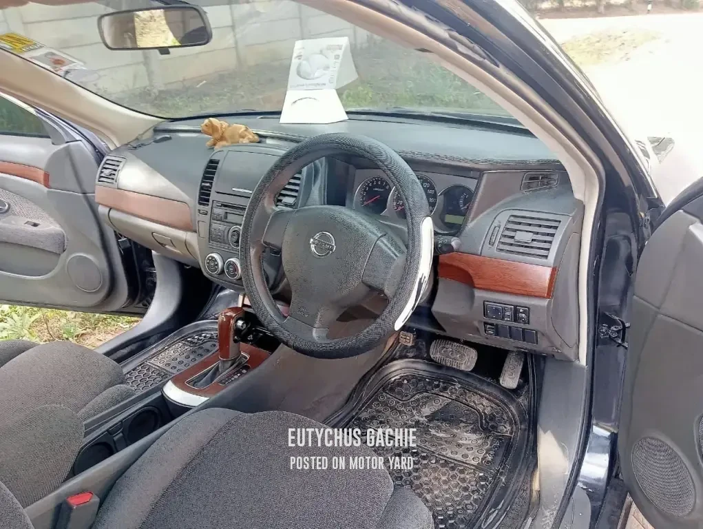 Nissan Bluebird 2007 Black