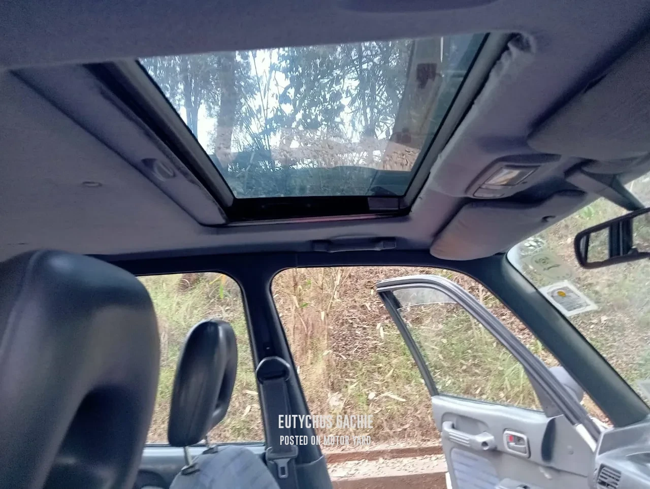 Toyota Rav4 2000 White