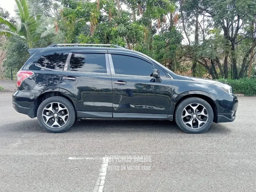 Subaru Forester 2015 Black