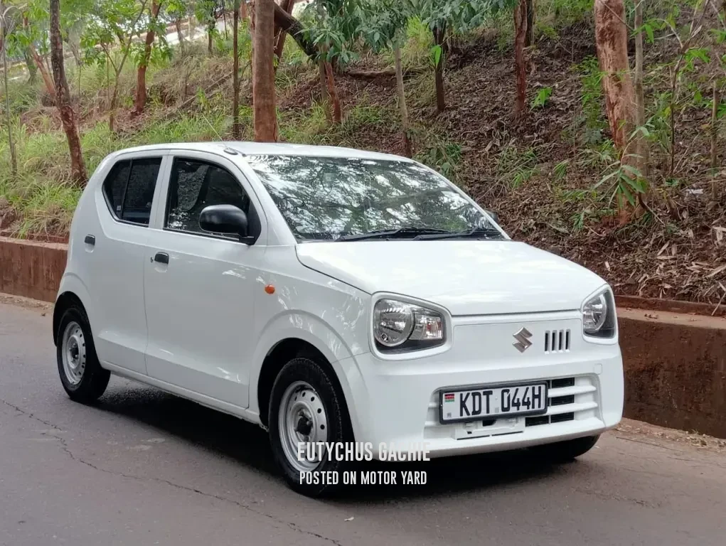Suzuki Alto 2018 White