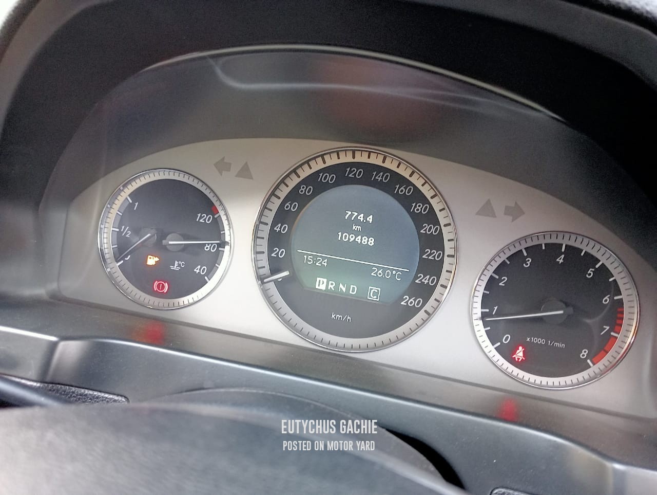 Mercedes-Benz C200 2009 White