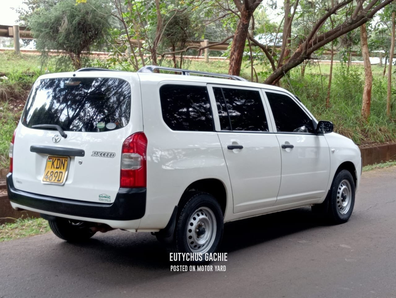 Toyota Probox 2016 White