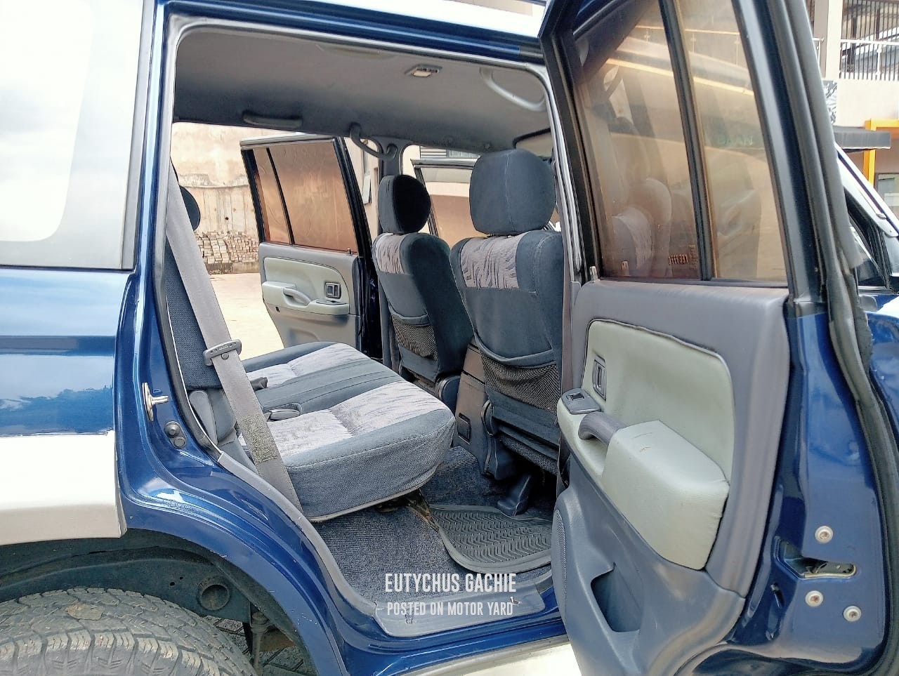 Toyota Land Cruiser Prado 2001 Blue