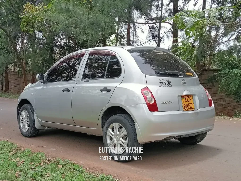 Nissan March 2009 Silver