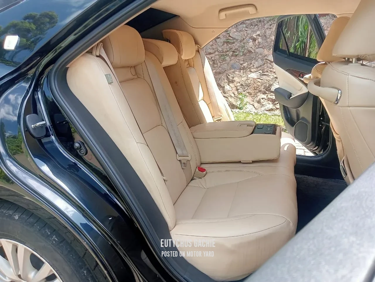 Toyota Crown 2014 Black