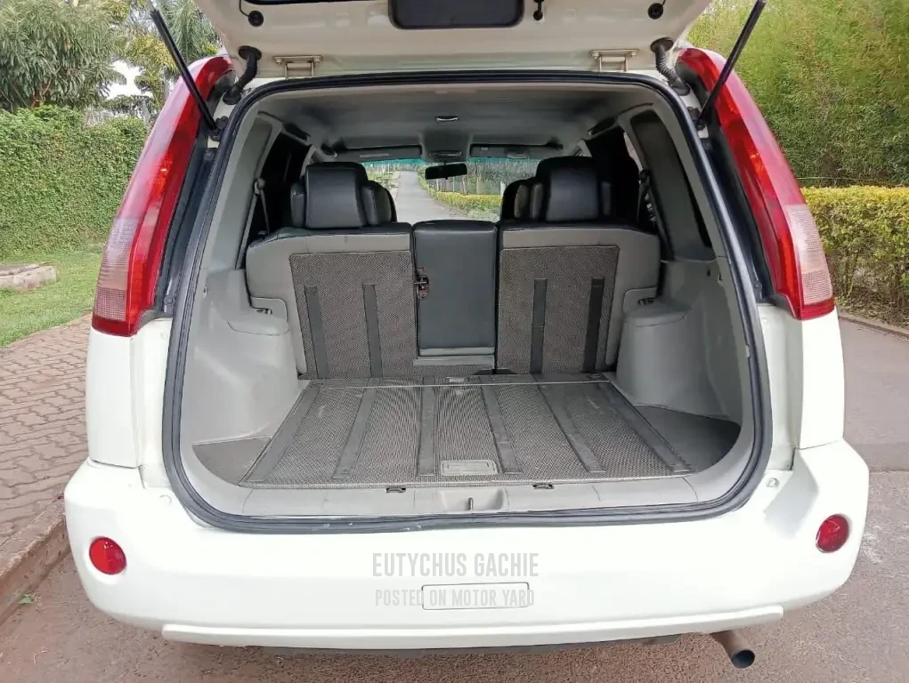 Nissan Xtrail 2007 White