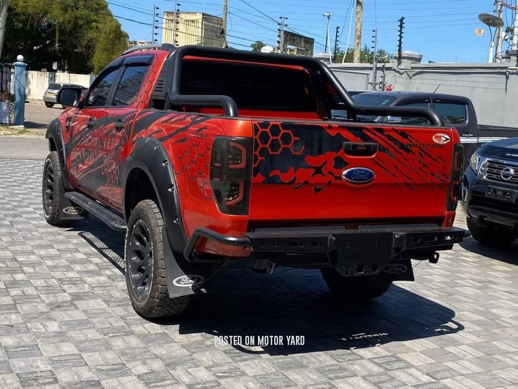Ford Ranger 2017 Orange