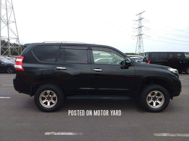 Toyota Land Cruiser Prado 2017 Black