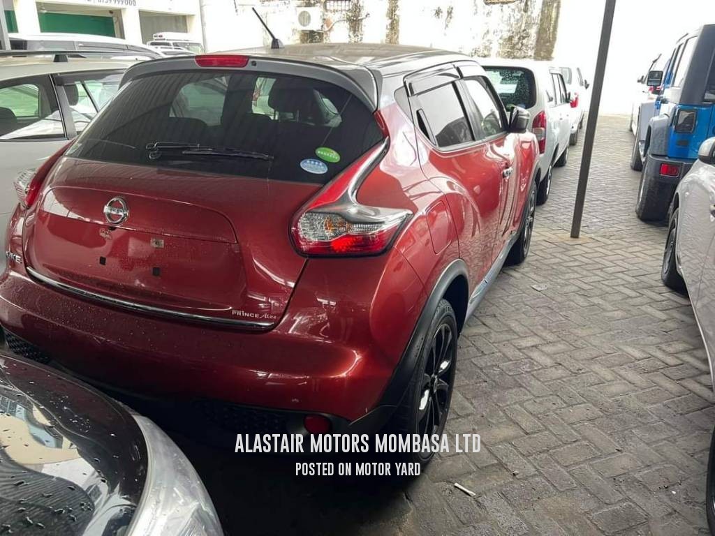 Nissan Juke 2017 Red
