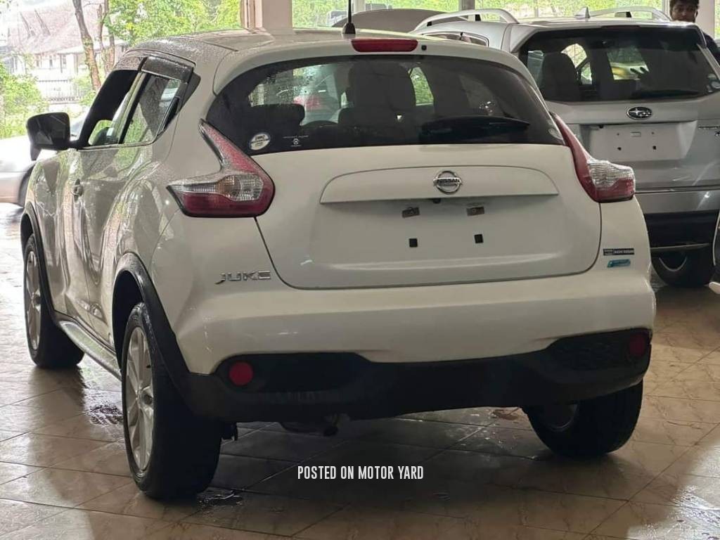 Nissan Juke 2017 White
