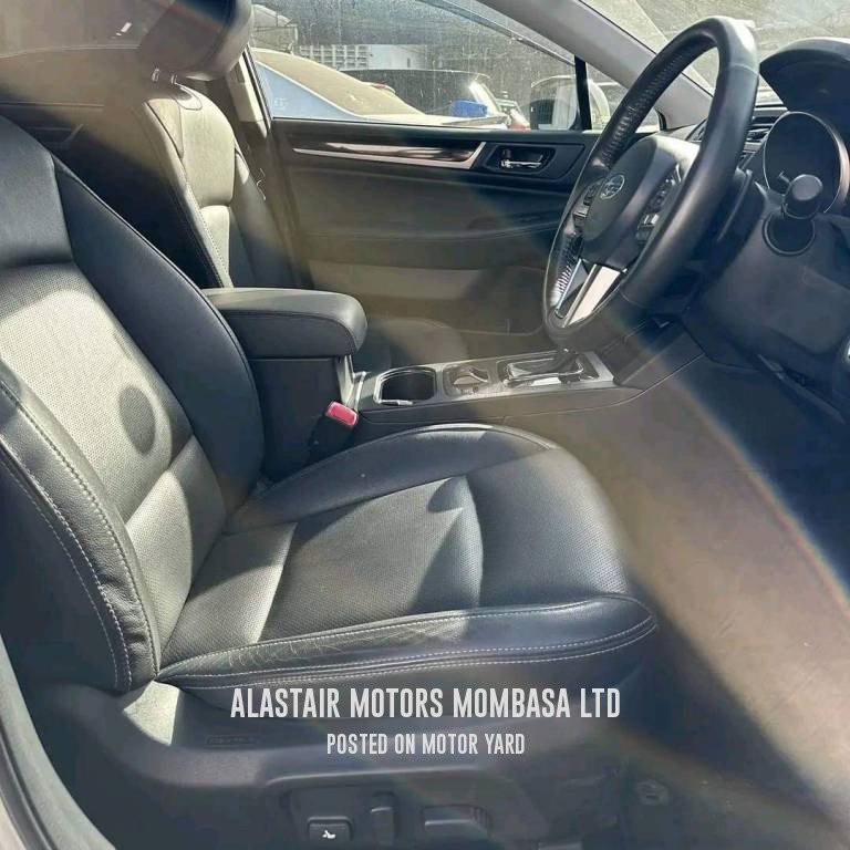 Subaru Outback 2017 White