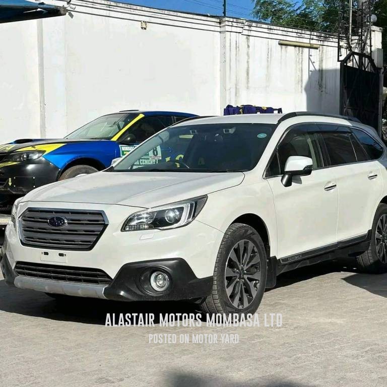 Subaru Outback 2017 White