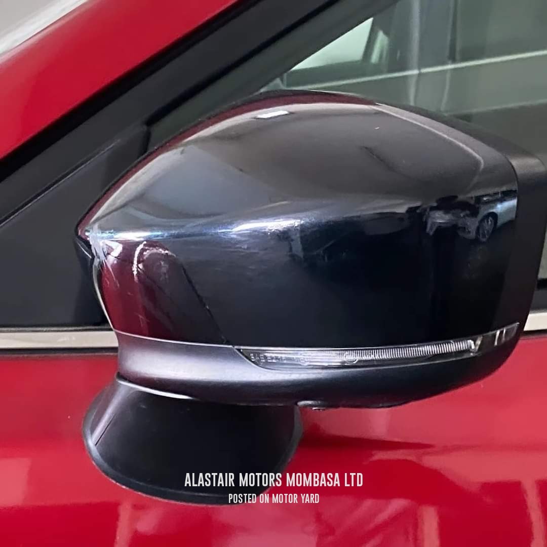 Mazda Axela 2018 Red