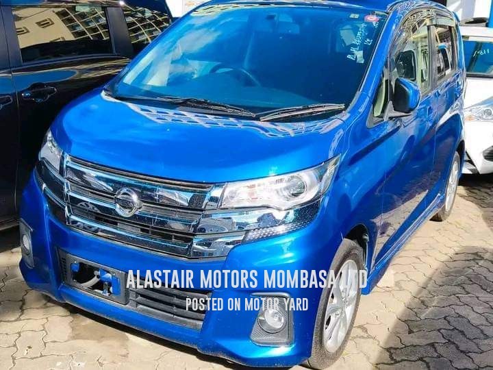 Nissan Dayz 2017 Blue