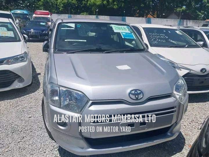 Toyota Probox 2017 Silver