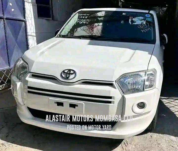 Toyota Probox 2017 Silver