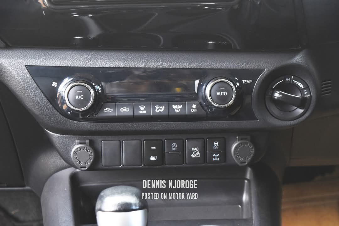 Toyota Hilux Vigo D/Cab 2020 Grey