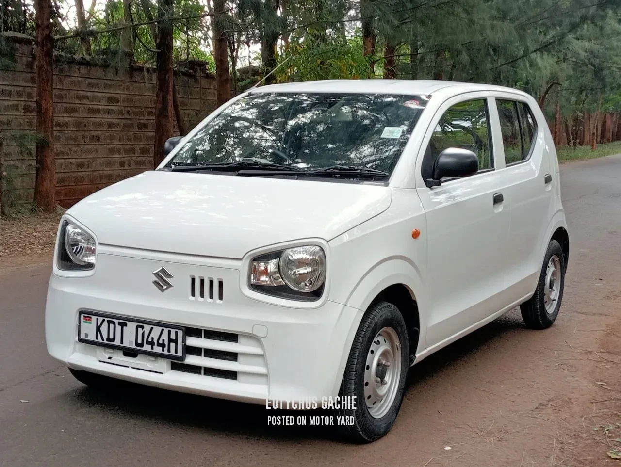 Suzuki Alto 2018 White