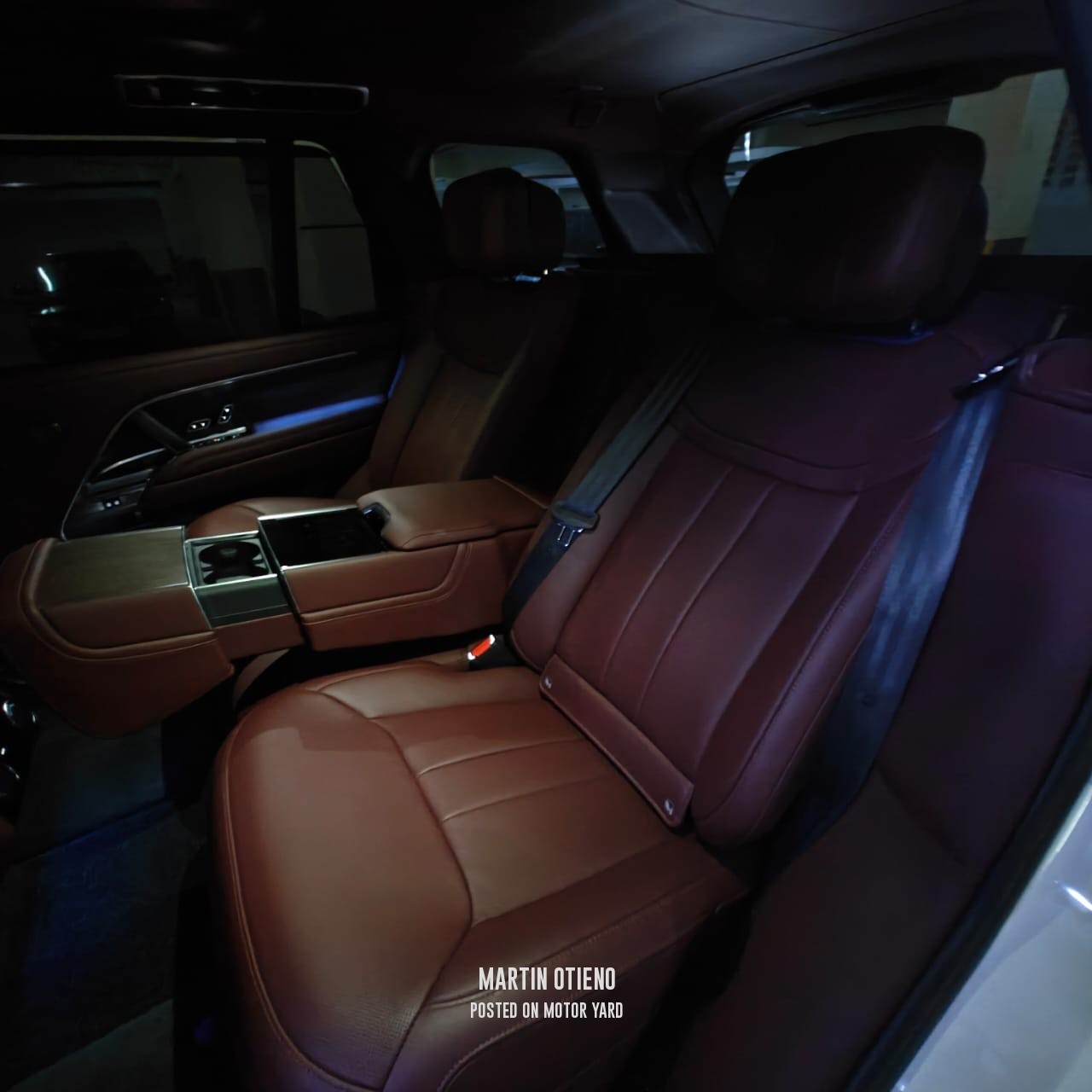 Range Rover Autobiography 2024 White