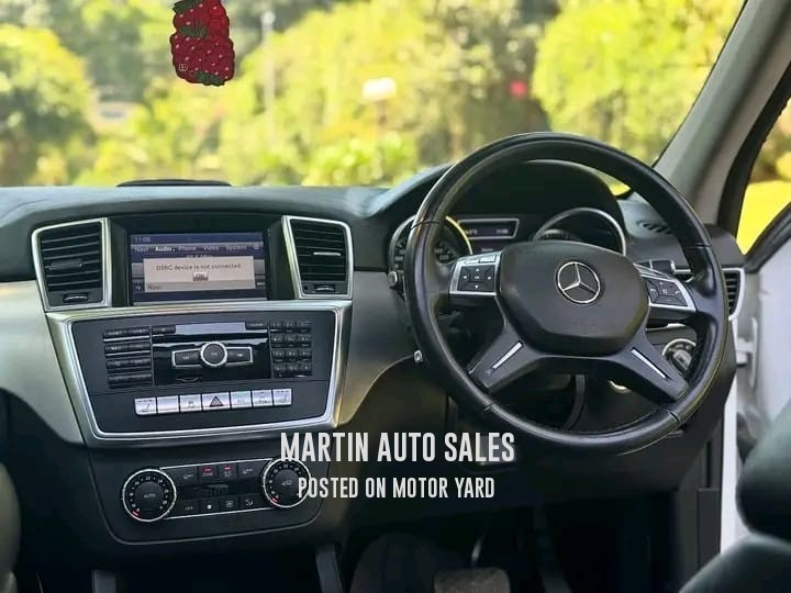 Mercedes-Benz ML350 2013 White