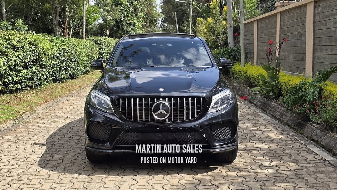 Mercedes-Benz GLE350 2017 Black