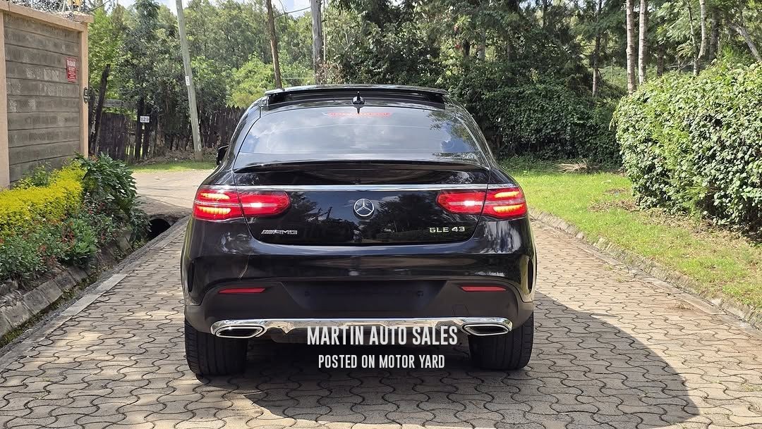 Mercedes-Benz GLE350 2017 Black