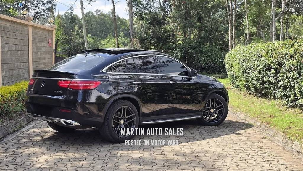 Mercedes-Benz GLE350 2017 Black