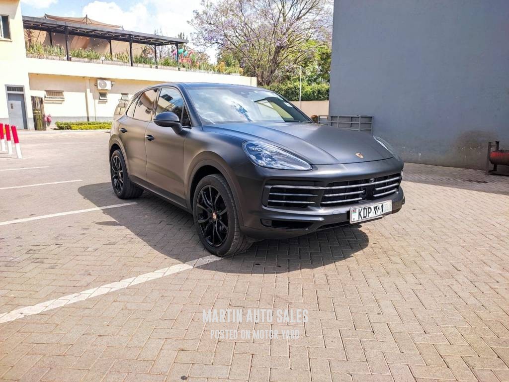 Porsche Cayenne 2018 Black
