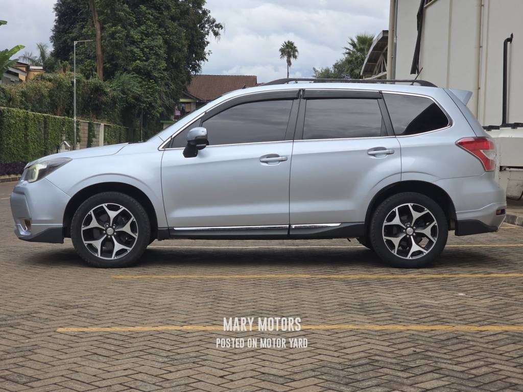 Subaru Forester 2013 Silver