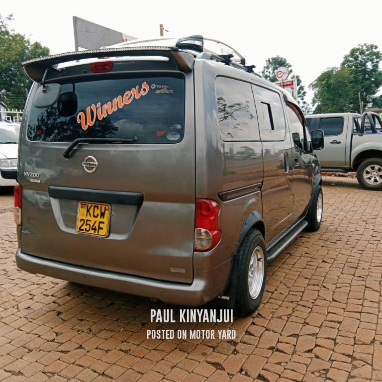 Nissan NV200 2012 Grey